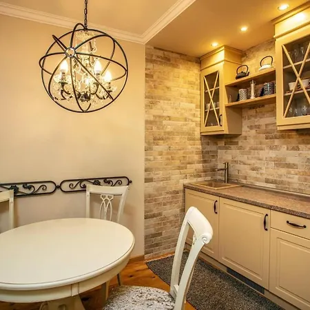 Apartment As - Sa Garazom *