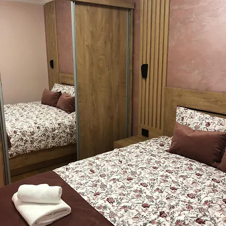 As - Sa Garazom * Zlatibor